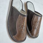 Kapcie - Męskie - Brązowe