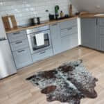 Skóra bydlęca czerwona - Plamiasta