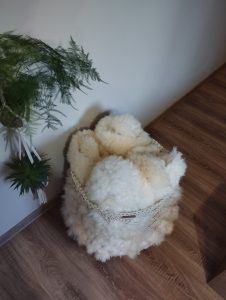 Dekoracyjny pokrowiec na skóry i koce