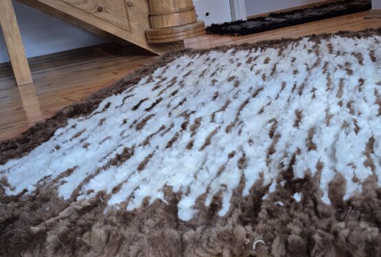 Dywan ręcznie tkany czy maszynowa produkcja?