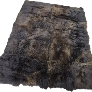 Duży dywan z naturalnej skóry owczej – 200×220 cm – czekoladowy brąz