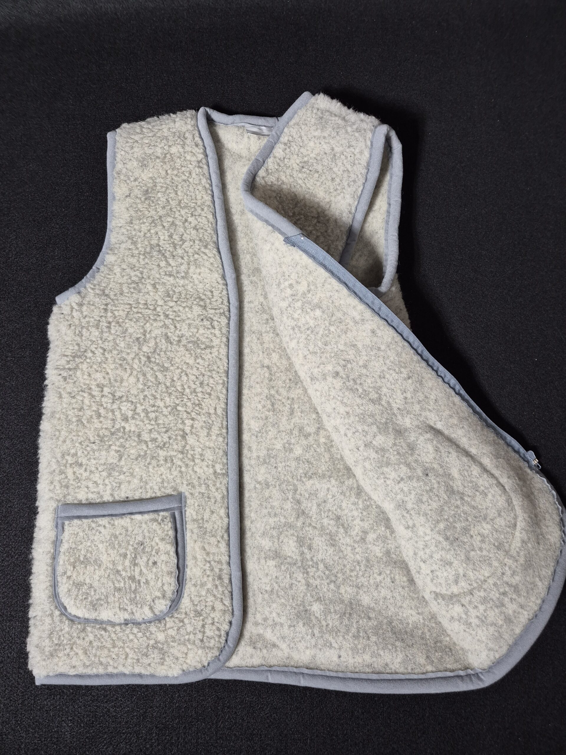 Kamizelka Wełniana 100% Owcza Wełna – Szara