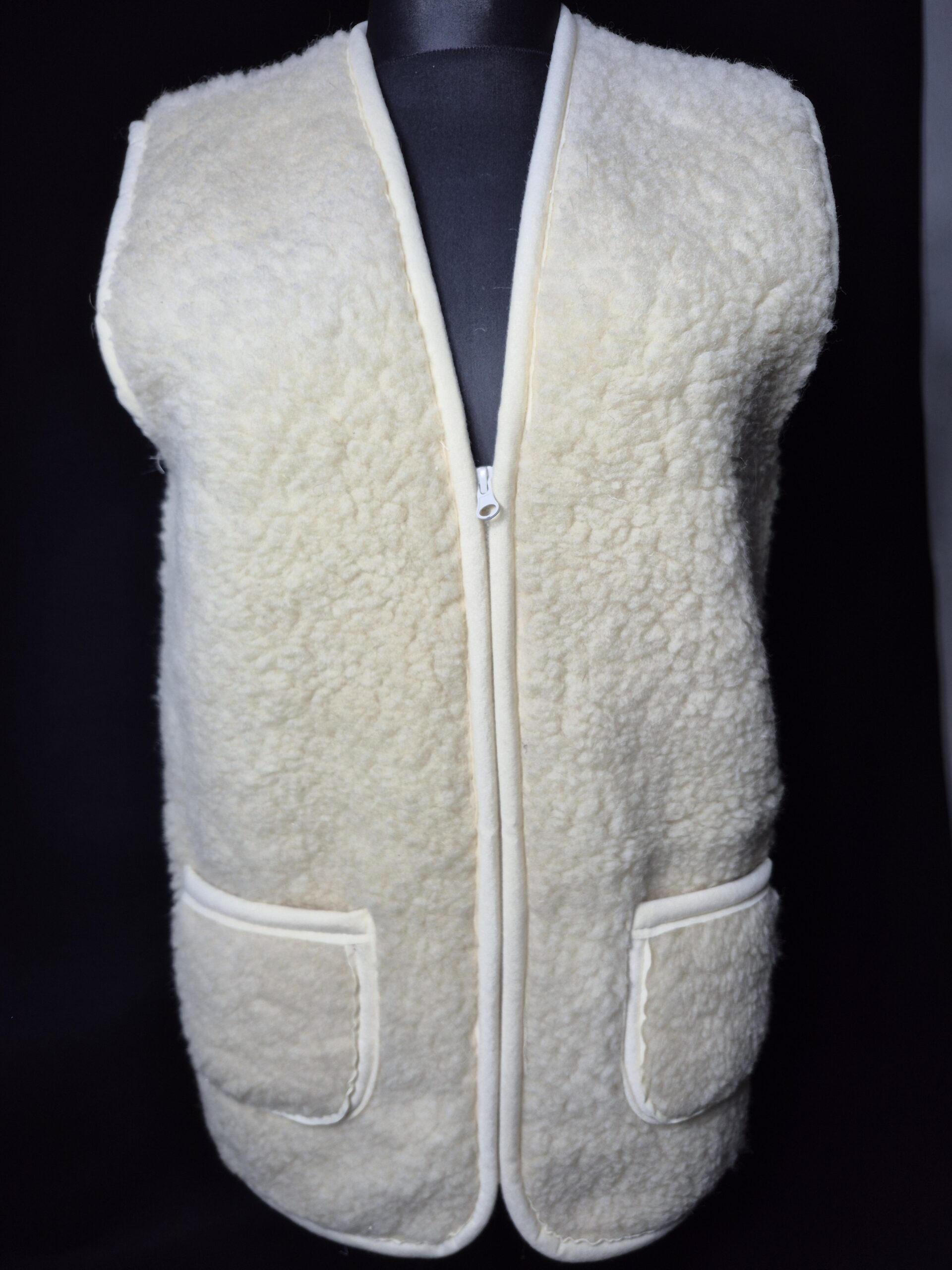 Kamizelka Wełniana 100% Owcza Wełna – Biała