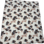 Koc Wełniany 100% Owcza Wełna – Biały w Brązowe Liście 215x200 cm