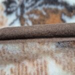 Koc Wełniany 100% Owcza Wełna – Biały w Brązowe Liście 215x200 cm