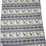 Koc Wełniany 100% Owcza Wełna – Biały w Szare Pasy z Reniferami 200 x 155 cm