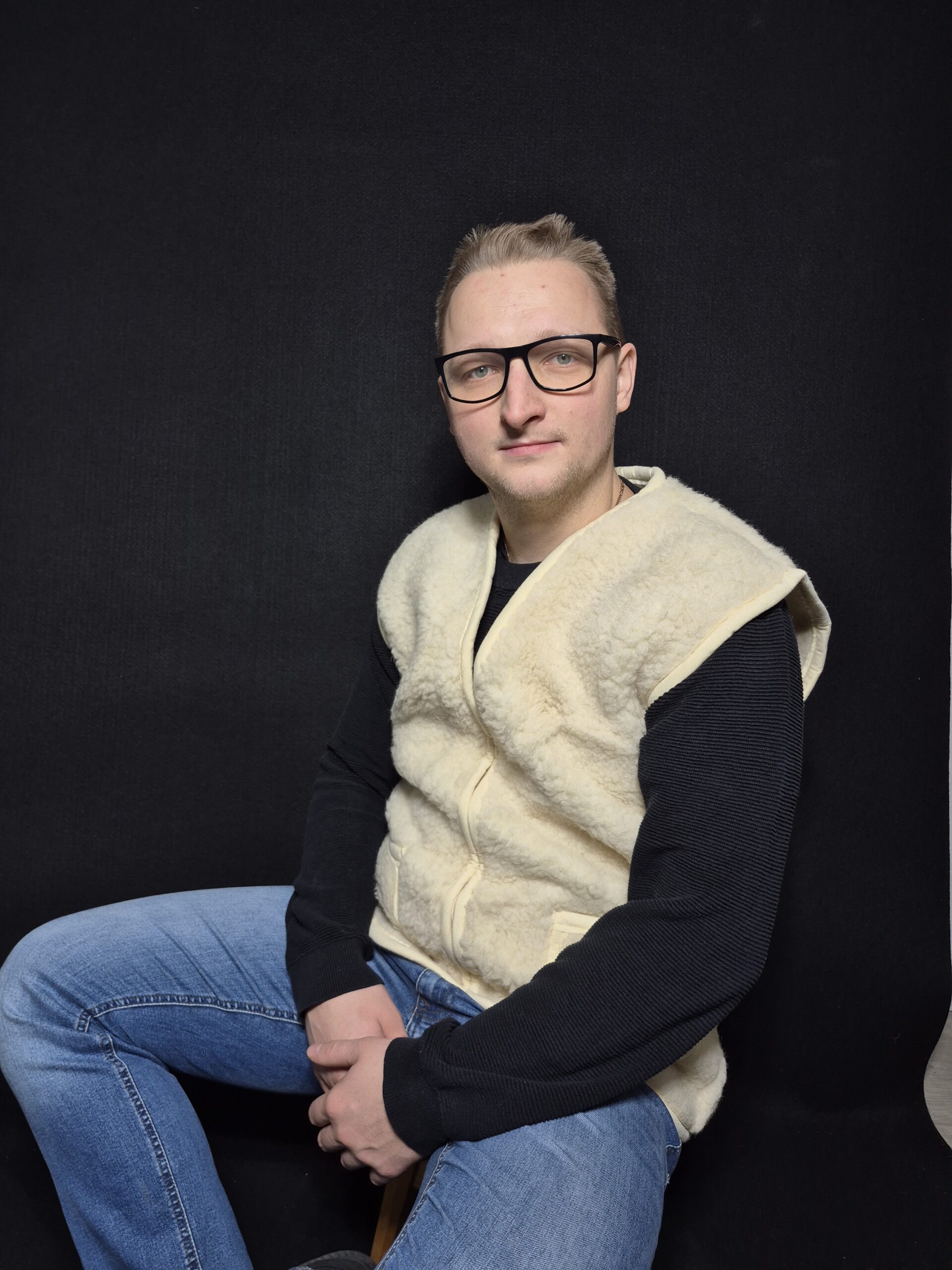 Kamizelka Wełniana 100% Owcza Wełna – Biała