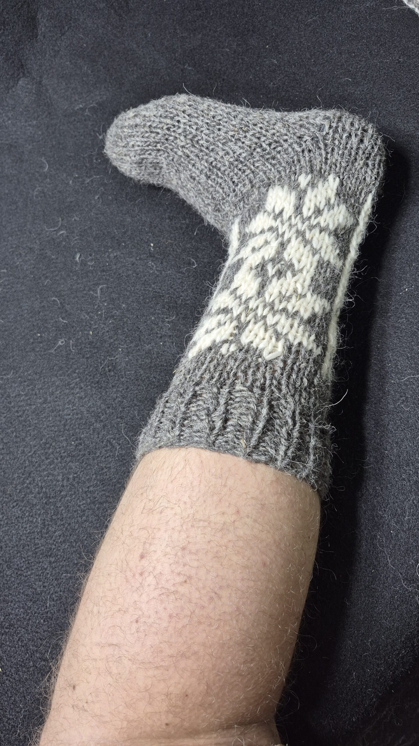 Skarpety wełniane 100% wełna owcza ręcznie robione handmade ciepłe grube czarne + wzór